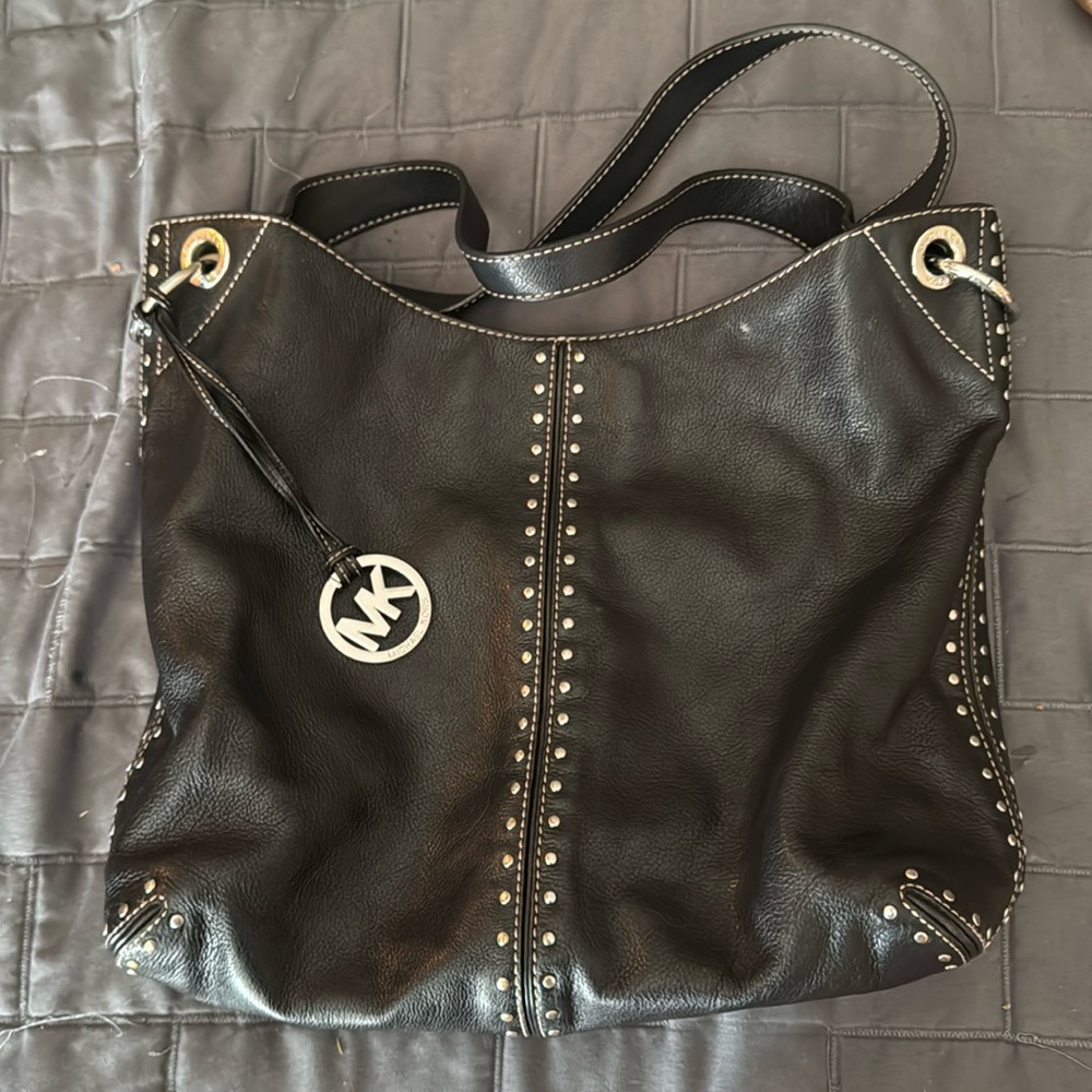 Michael Kors large Astor Handbag. Excellent  condition!